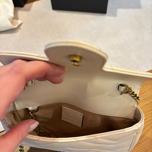 Gucci GG Marmont Super Mini Bag - White | Pre-loved/Used - Picture 6 of 9